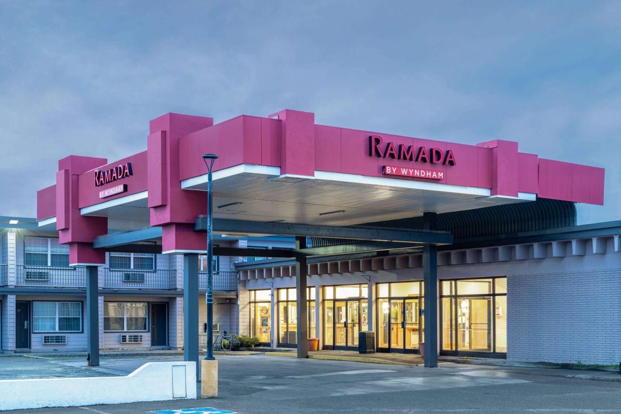 Motel Ramada By Wyndham Airlane