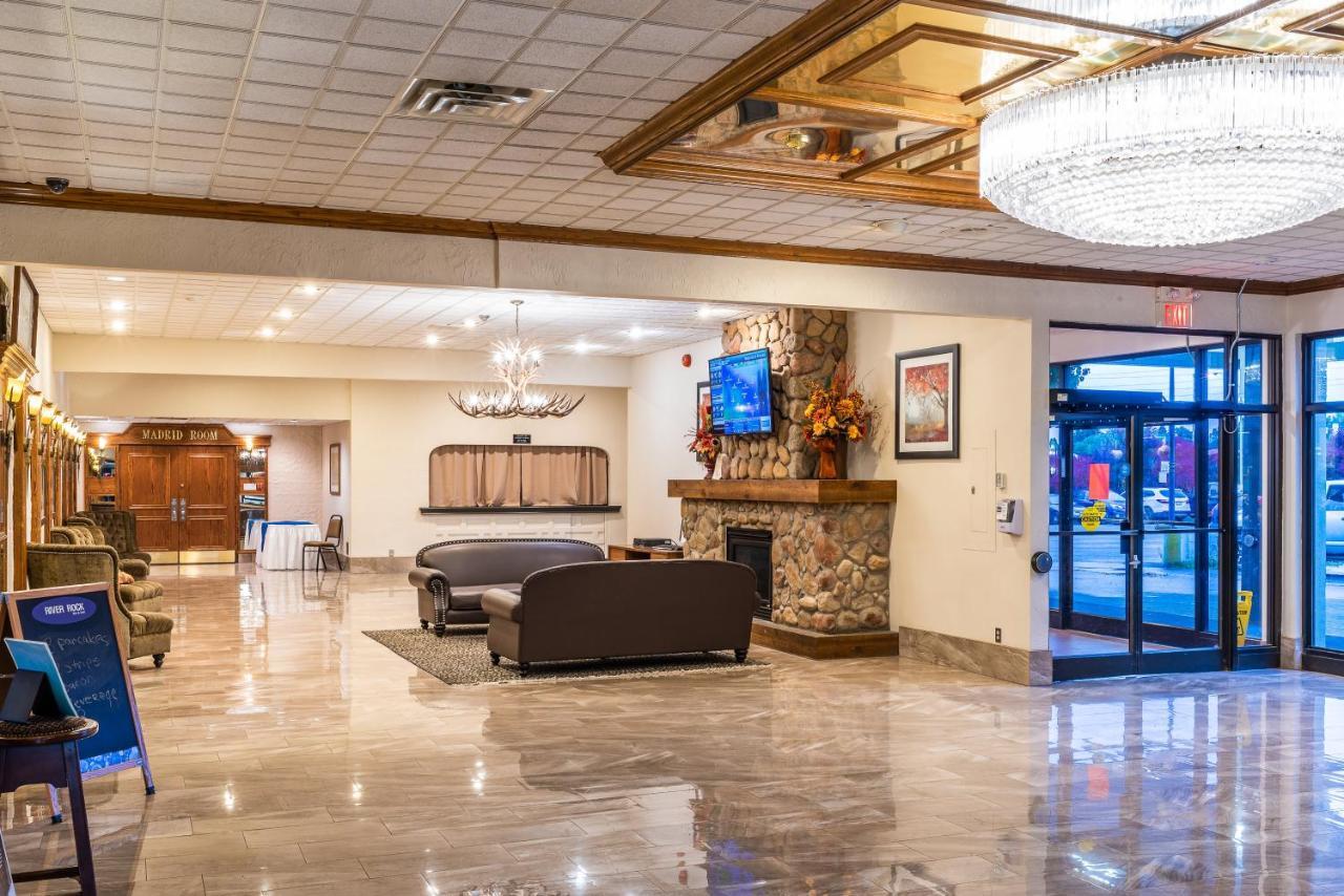 Motel Ramada By Wyndham Airlane 3*